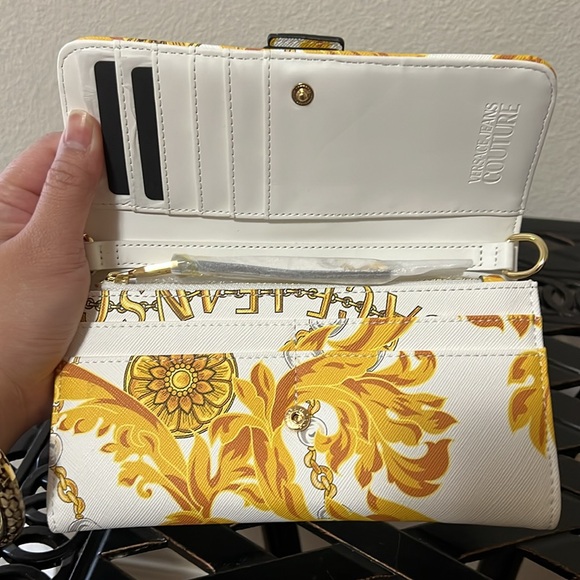 NWT Versace Jeans Couture Wallet on Chain - Picture 6 of 10